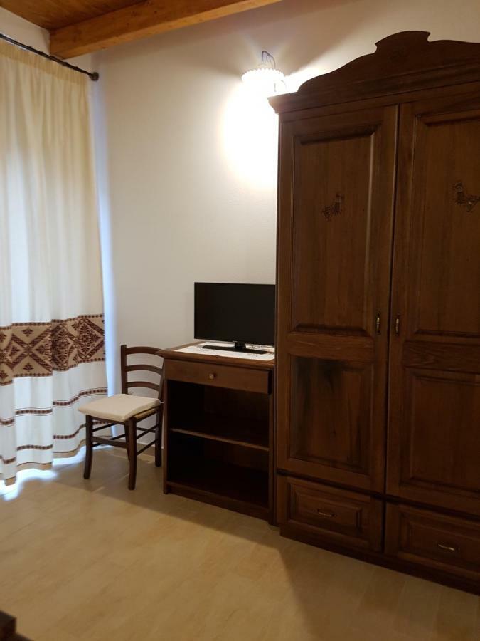 Casa Vacanze La Pavoncella Iglesias Extérieur photo