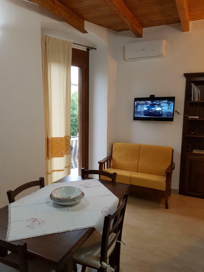 Casa Vacanze La Pavoncella Iglesias Extérieur photo